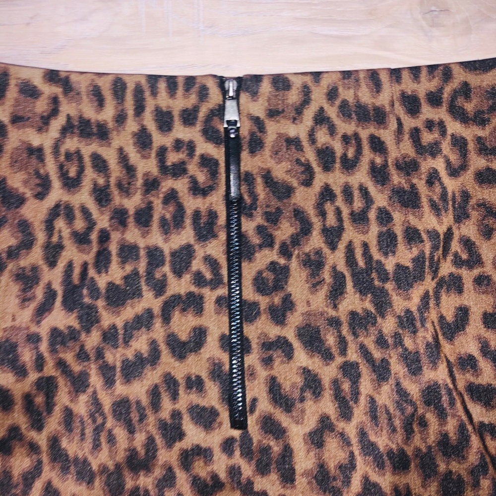 Ann Taylor Cheetah Print Skirt - Picture 4 of 4